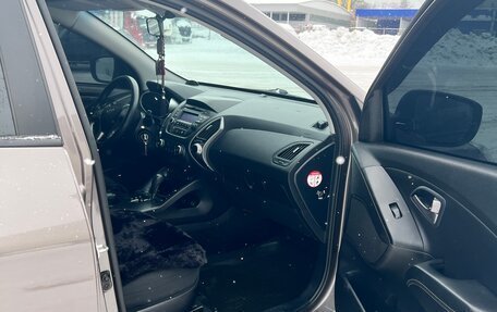 Hyundai ix35 I рестайлинг, 2014 год, 1 300 000 рублей, 13 фотография