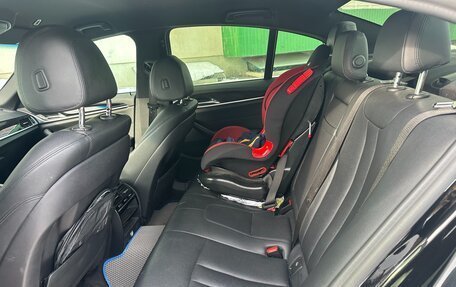 BMW 5 серия, 2018 год, 2 290 000 рублей, 10 фотография