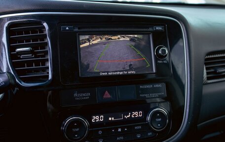 Mitsubishi Outlander III рестайлинг 3, 2014 год, 1 355 000 рублей, 14 фотография