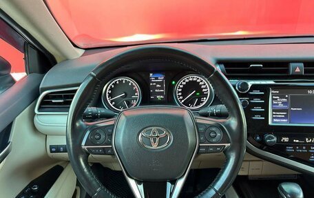 Toyota Camry, 2020 год, 3 100 000 рублей, 14 фотография