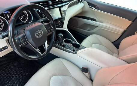 Toyota Camry, 2020 год, 3 100 000 рублей, 8 фотография