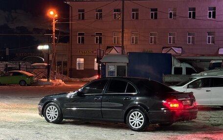 Mercedes-Benz E-Класс, 2004 год, 850 000 рублей, 5 фотография