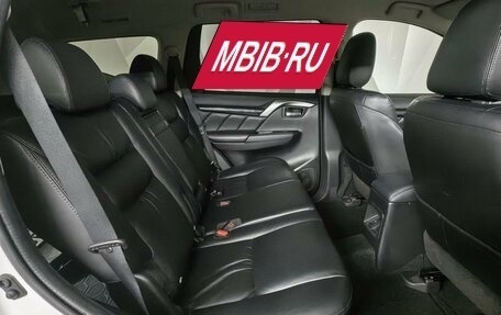 Mitsubishi Pajero Sport III рестайлинг, 2020 год, 2 848 000 рублей, 16 фотография