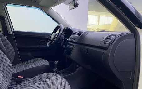 Skoda Fabia II, 2010 год, 499 000 рублей, 11 фотография