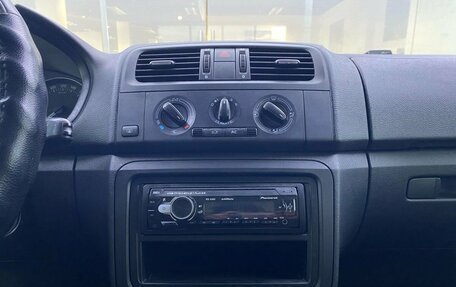 Skoda Fabia II, 2010 год, 499 000 рублей, 15 фотография