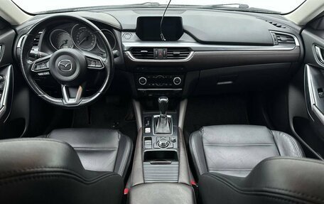 Mazda 6, 2018 год, 2 200 000 рублей, 11 фотография