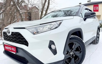 Toyota RAV4, 2021 год, 4 650 000 рублей, 1 фотография