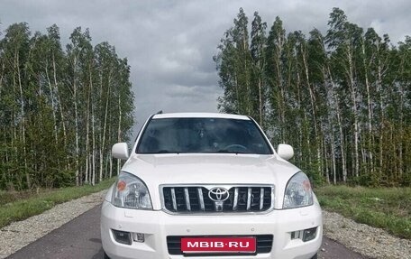 Toyota Land Cruiser Prado 120 рестайлинг, 2005 год, 2 150 000 рублей, 1 фотография