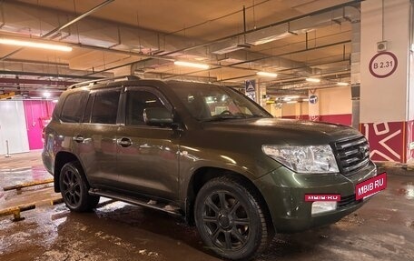 Toyota Land Cruiser 200, 2010 год, 2 770 000 рублей, 3 фотография