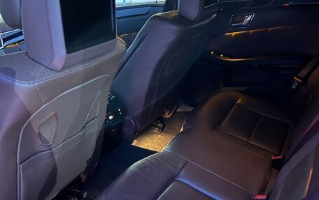 Mercedes-Benz E-Класс, 2010 год, 1 450 000 рублей, 9 фотография