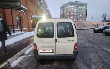 Peugeot Partner II рестайлинг 2, 2011 год, 500 000 рублей, 3 фотография