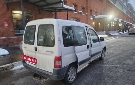 Peugeot Partner II рестайлинг 2, 2011 год, 500 000 рублей, 4 фотография