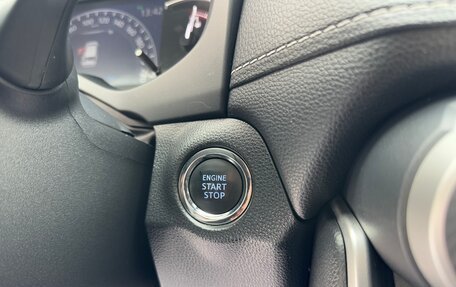 Toyota RAV4, 2021 год, 4 650 000 рублей, 10 фотография