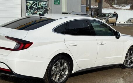 Hyundai Sonata VIII, 2021 год, 2 600 000 рублей, 4 фотография