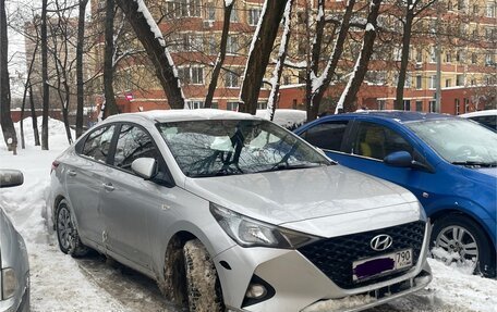 Hyundai Solaris II рестайлинг, 2020 год, 2 200 000 рублей, 2 фотография
