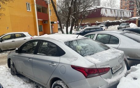 Hyundai Solaris II рестайлинг, 2020 год, 2 200 000 рублей, 4 фотография