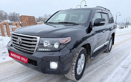 Toyota Land Cruiser 200, 2013 год, 2 999 000 рублей, 2 фотография