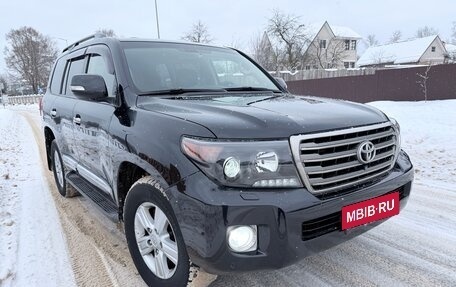 Toyota Land Cruiser 200, 2013 год, 2 999 000 рублей, 3 фотография