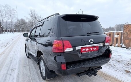 Toyota Land Cruiser 200, 2013 год, 2 999 000 рублей, 7 фотография