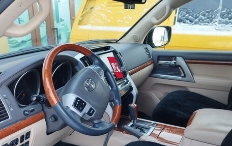 Toyota Land Cruiser 200, 2012 год, 3 250 000 рублей, 2 фотография