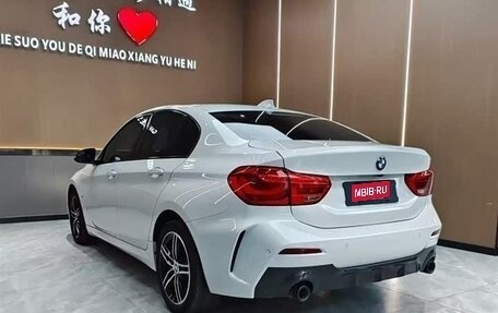 BMW 1 серия, 2023 год, 1 800 000 рублей, 4 фотография