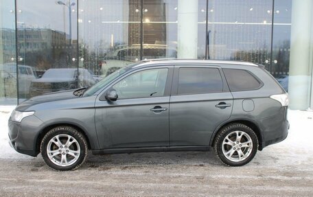 Mitsubishi Outlander III рестайлинг 3, 2014 год, 1 345 000 рублей, 6 фотография