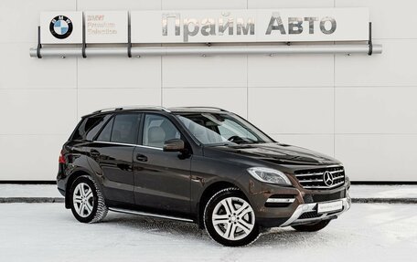 Mercedes-Benz M-Класс, 2012 год, 2 500 000 рублей, 17 фотография