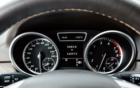 Mercedes-Benz M-Класс, 2012 год, 2 500 000 рублей, 13 фотография