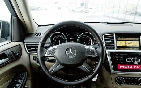 Mercedes-Benz M-Класс, 2012 год, 2 500 000 рублей, 15 фотография