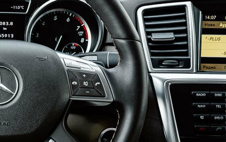 Mercedes-Benz M-Класс, 2012 год, 2 500 000 рублей, 26 фотография