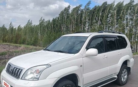 Toyota Land Cruiser Prado 120 рестайлинг, 2005 год, 2 150 000 рублей, 4 фотография