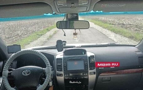 Toyota Land Cruiser Prado 120 рестайлинг, 2005 год, 2 150 000 рублей, 16 фотография