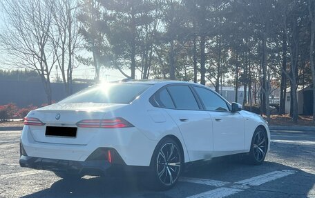 BMW 5 серия, 2024 год, 7 950 000 рублей, 7 фотография