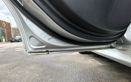 Nissan Tiida, 2012 год, 670 000 рублей, 10 фотография