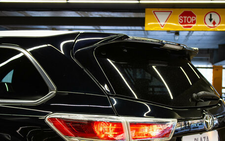 Toyota Highlander III, 2015 год, 2 579 000 рублей, 7 фотография