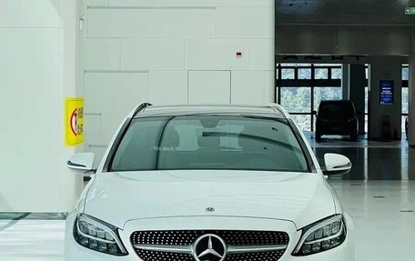 Mercedes-Benz C-Класс, 2019 год, 2 100 000 рублей, 2 фотография