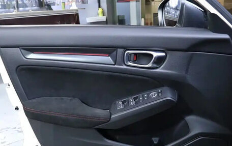 Honda Civic Type R, 2023 год, 6 000 000 рублей, 9 фотография