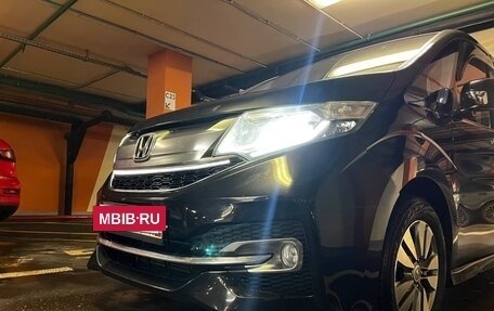 Honda Stepwgn IV, 2015 год, 1 900 000 рублей, 7 фотография