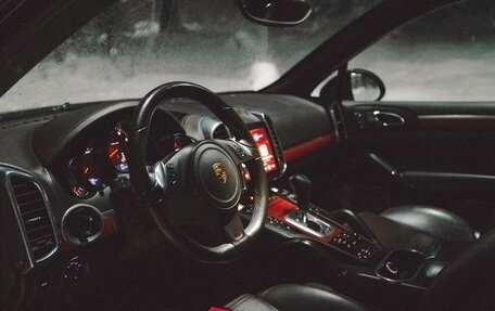 Porsche Cayenne III, 2012 год, 2 700 000 рублей, 3 фотография