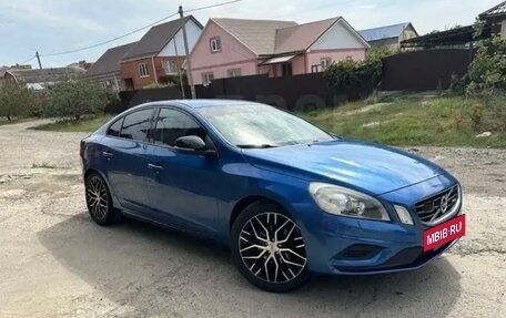 Volvo S60 III, 2010 год, 940 000 рублей, 2 фотография