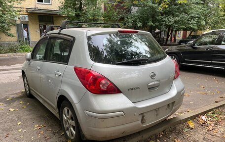 Nissan Tiida, 2010 год, 650 000 рублей, 4 фотография