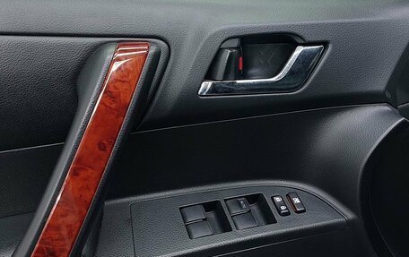 Toyota Highlander III, 2012 год, 1 989 000 рублей, 16 фотография