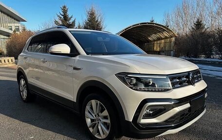 Volkswagen T-Cross I, 2022 год, 1 400 000 рублей, 3 фотография