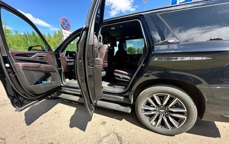 Cadillac Escalade V, 2024 год, 17 222 000 рублей, 3 фотография