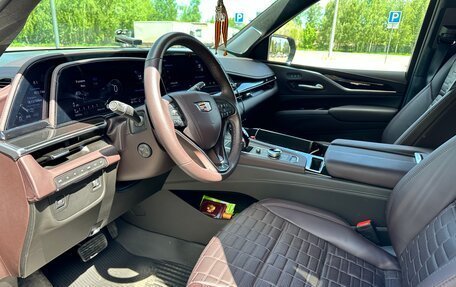 Cadillac Escalade V, 2024 год, 17 222 000 рублей, 4 фотография