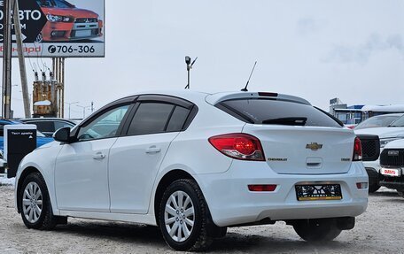 Chevrolet Cruze II, 2013 год, 830 000 рублей, 7 фотография