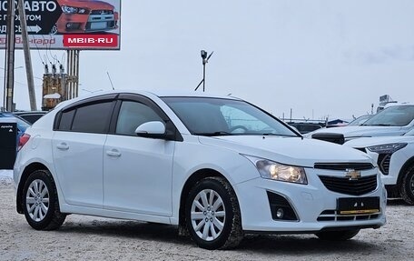 Chevrolet Cruze II, 2013 год, 830 000 рублей, 3 фотография