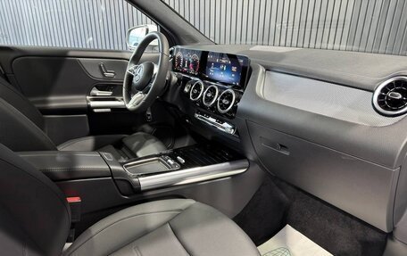 Mercedes-Benz GLA, 2024 год, 4 499 000 рублей, 10 фотография