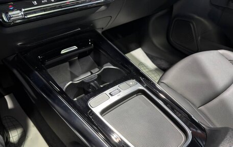 Mercedes-Benz GLA, 2024 год, 4 499 000 рублей, 17 фотография