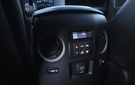 Honda Pilot III рестайлинг, 2012 год, 2 300 000 рублей, 14 фотография